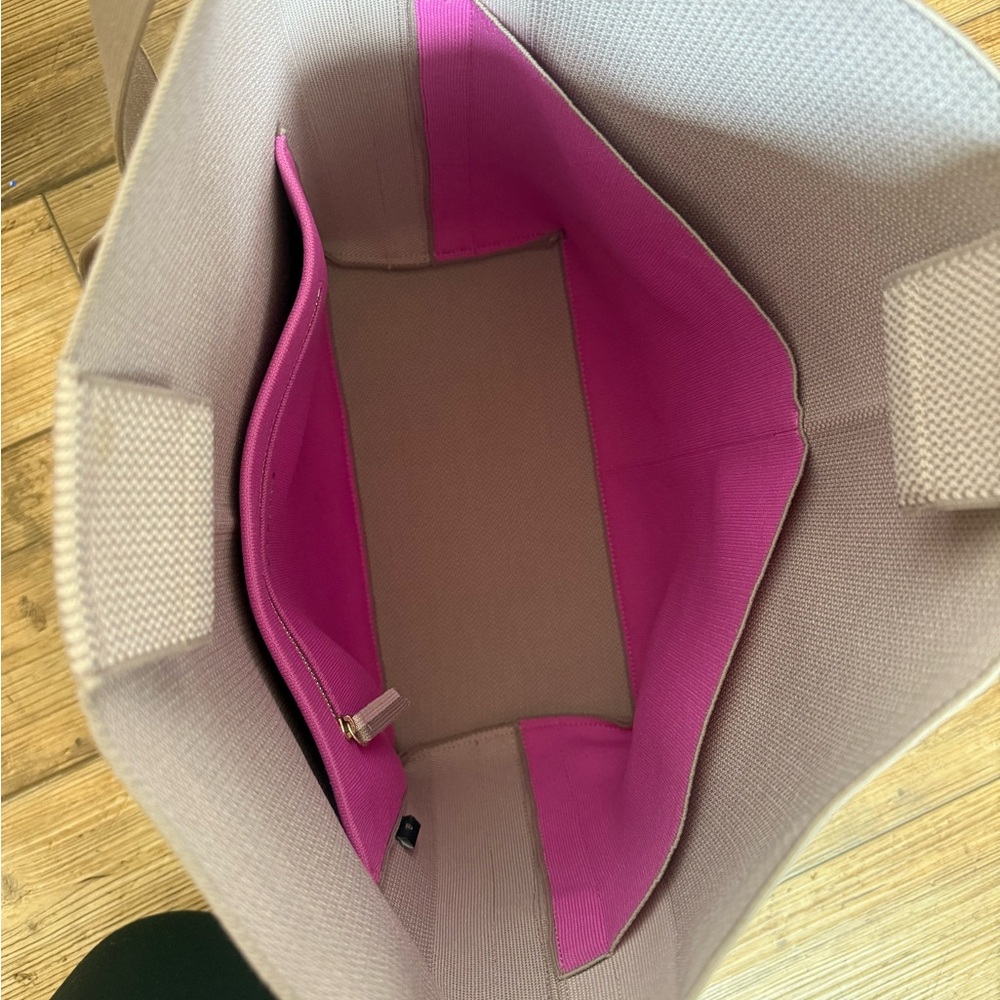 Rothy’s Lilac Haze Bucket Bag - Picture 7 of 14